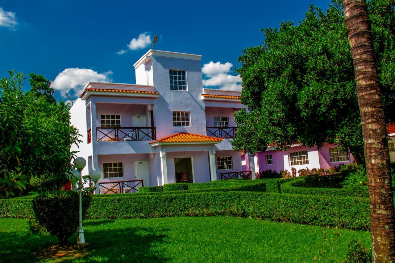Deluxe Suites Guacamayos - Eco-Lodge & Swimming Pool Bonao Zewnętrze zdjęcie